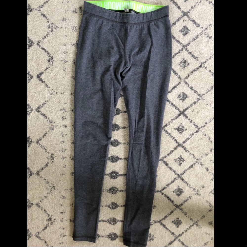 UA leggings
